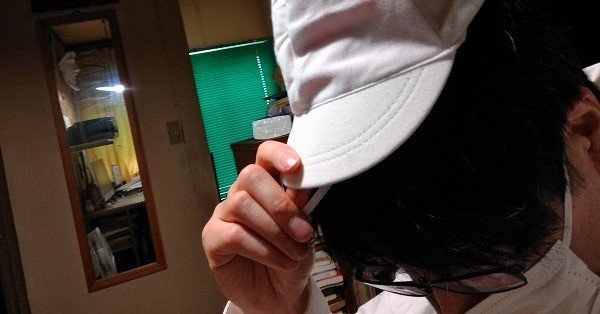 赤白帽をかぶってみる