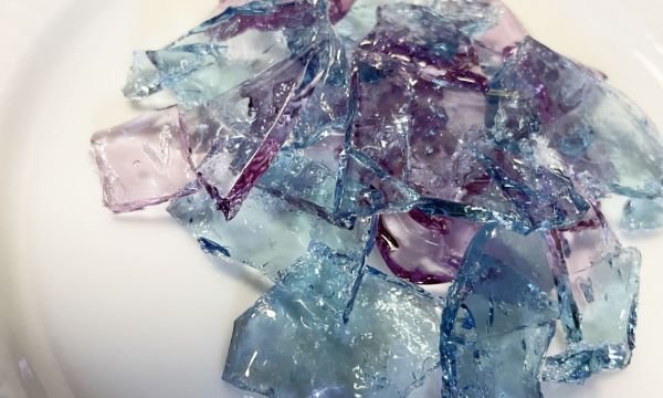 色が変わる飲み物で作るおしゃれキャンディー